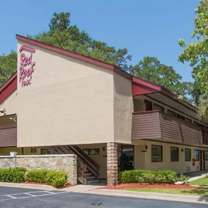 Red Roof Motel