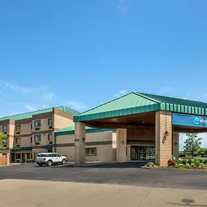Clarion Pointe East Hotel